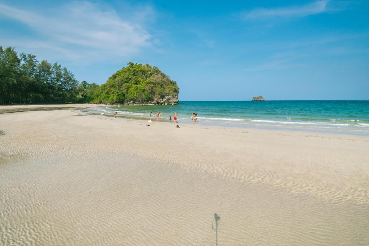 New Nordic Chumphon Hotel Exterior photo
